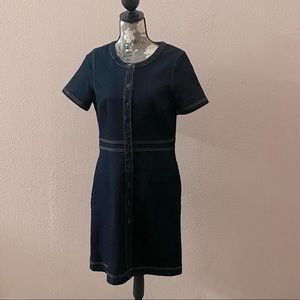 Heavy denim .. straight style .. button front